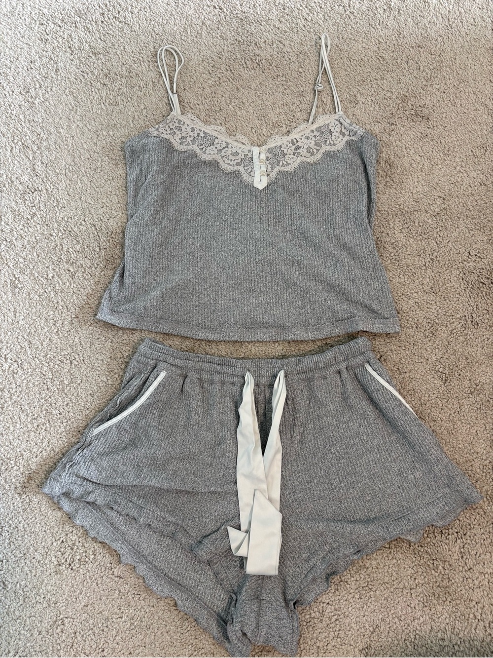 Abercrombie and Fitch Gray Lace Trim Sleep Set Size Large Cozy Vanilla Girl